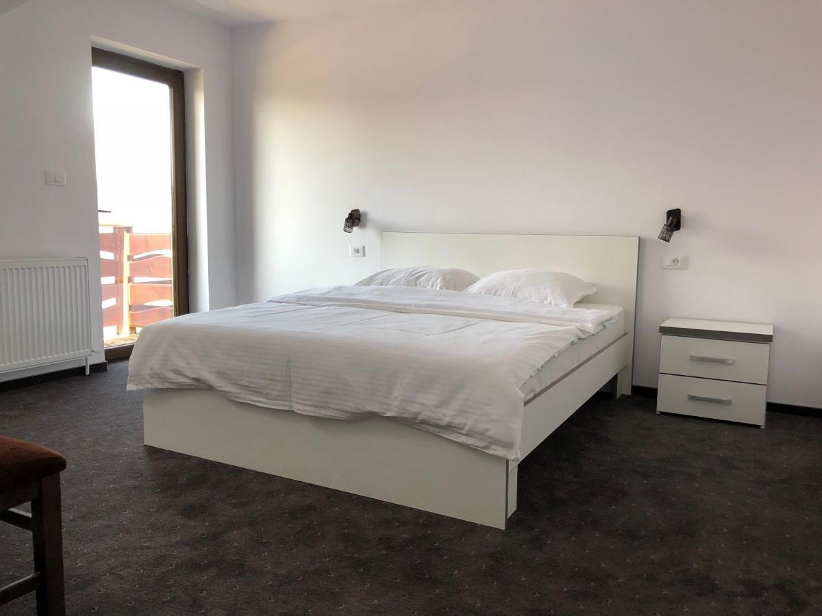 Bed and Breakfast Casa Galbena Arbore Экстерьер фото